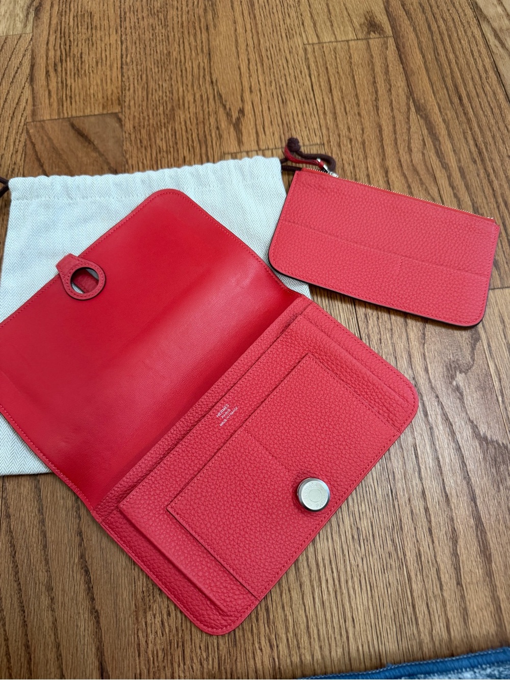 Hermes Red Dogon Duo Wallet - Picture 7 of 9